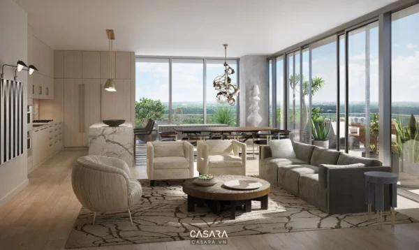 Phòng khách hiện đại với cửa kính lớn, view thành phố thoáng đãng.