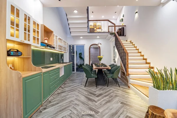 Phòng bếp - phòng ăn hiện đại, sang trọng với thiết kế mở.