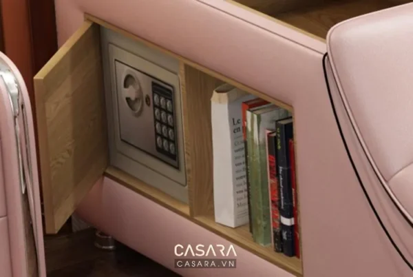 Két sắt âm tường kín đáo, tiện lợi trong không gian phòng ngủ.