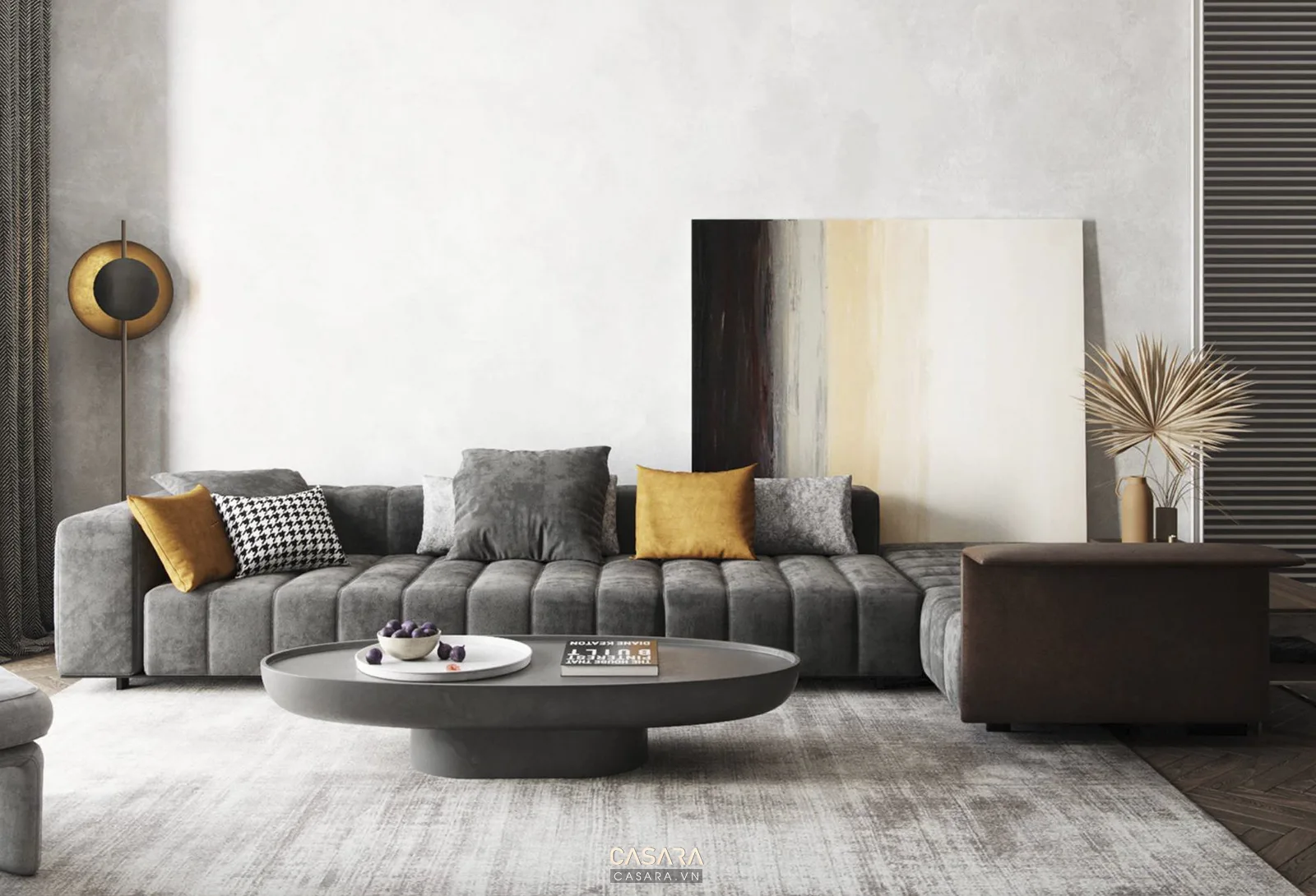 thiết kế phòng khách hiện đại với tường sofa màu nhạt và tranh treo lớn