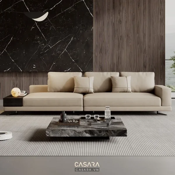 Phòng khách hiện đại, sang trọng với sofa màu be và tường đá đen.