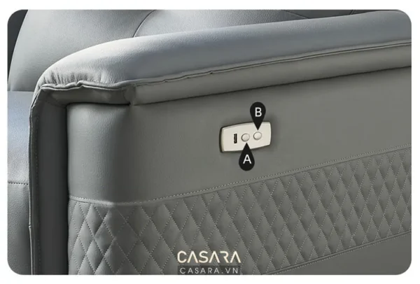 Chi tiết ghế massage cao cấp với bảng điều khiển hiện đại.