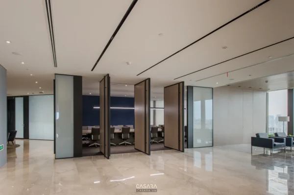 Không gian văn phòng hiện đại, sang trọng với thiết kế mở tinh tế.