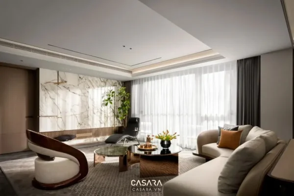 Phòng khách hiện đại, sang trọng với tông màu trung tính ấm áp.