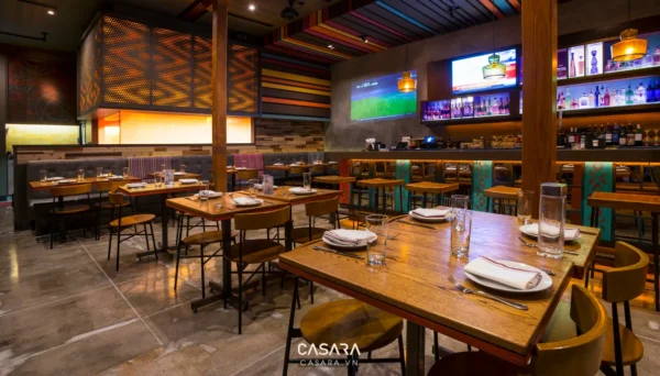 Nhà hàng Casara với không gian ấm cúng, hiện đại và sang trọng.