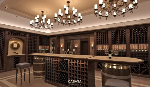 Hầm rượu sang trọng với ánh đèn vàng ấm áp, kệ rượu gỗ tinh tế.