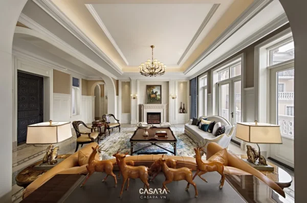 Phòng khách sang trọng với nội thất cổ điển, ánh sáng ấm áp.