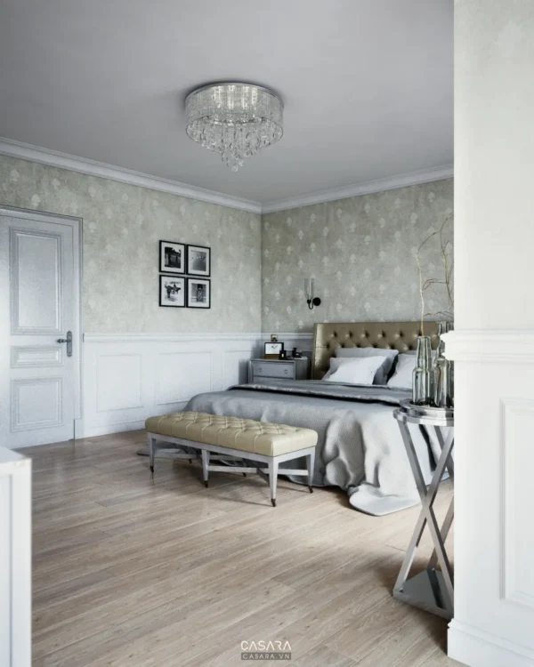 Phòng ngủ phong cách cổ điển, tông màu trắng kem trang nhã và ấm cúng.