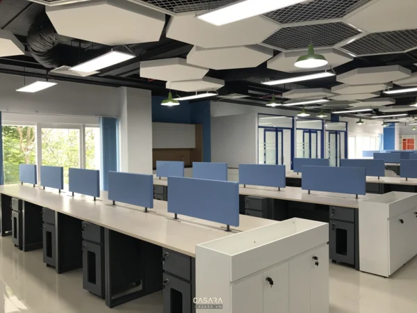 Không gian văn phòng hiện đại, thoáng đãng với thiết kế độc đáo.
