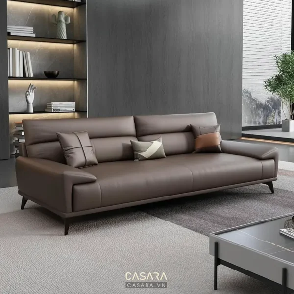 Ghế sofa da màu nâu hiện đại, sang trọng trong không gian phòng khách.