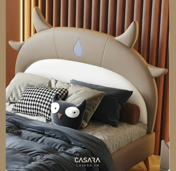 Giường ngủ thiết kế hình con bò ngộ nghĩnh, ấm cúng cho bé yêu.