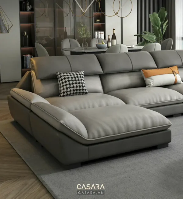 Bàn ghế sofa hiện đại trong phòng khách.