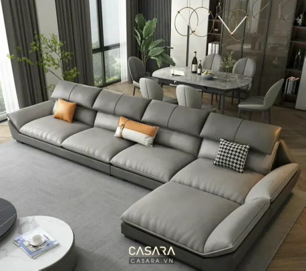 Phòng khách hiện đại với bộ sofa lớn.