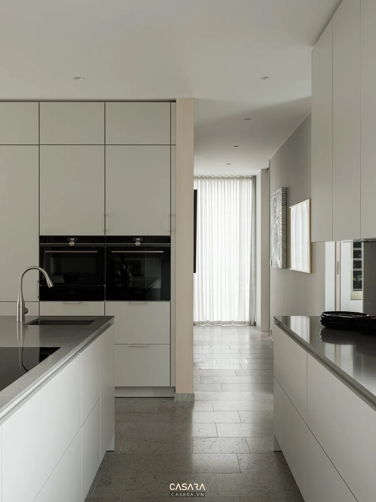Tủ bếp trắng tối giản cho chung cư 50m2