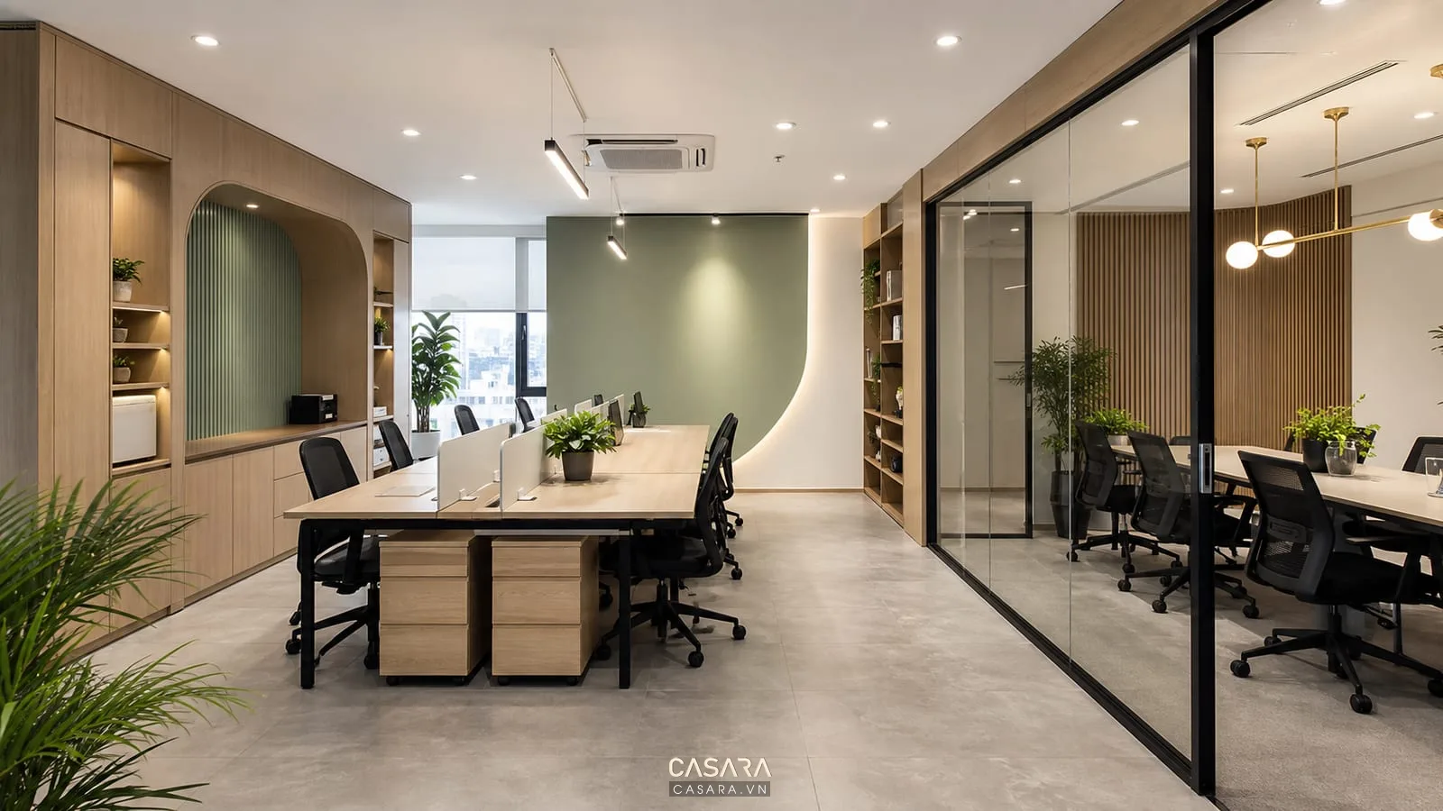 Thiết kế văn phòng 75m2 với phòng họp kính và khu làm việc chung