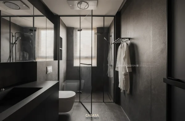 Ảnh phòng tắm tân cổ điển với bồn nằm và tủ lavabo dài do Casara tuyển chọn cho thư viện thiết kế nội thất.