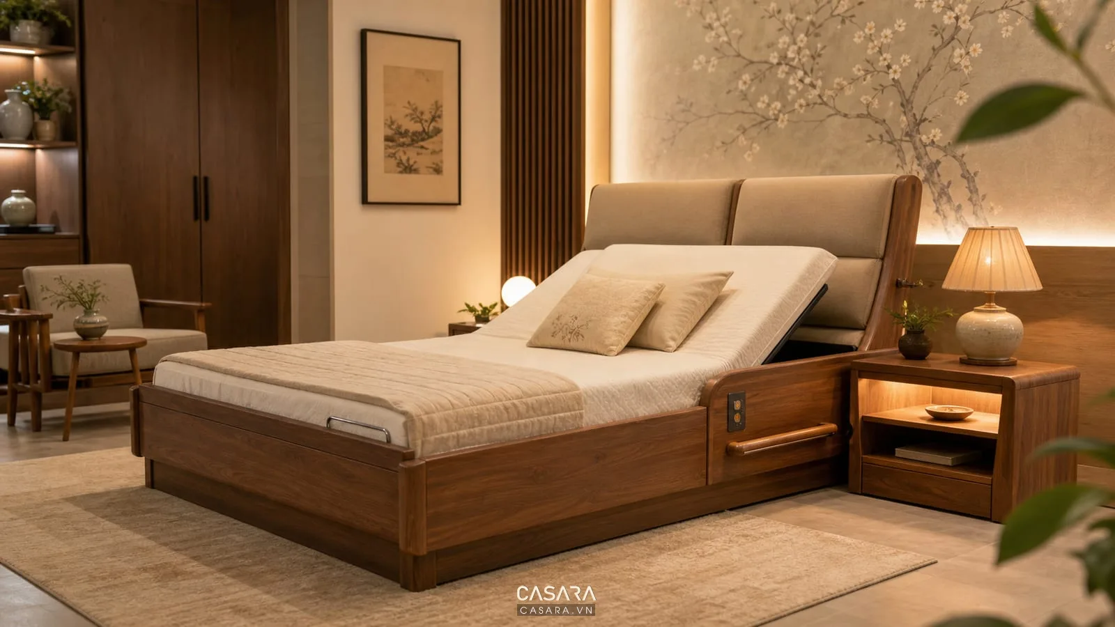 Giường thông minh dành cho người già bằng gỗ ấm với đầu giường bọc nệm