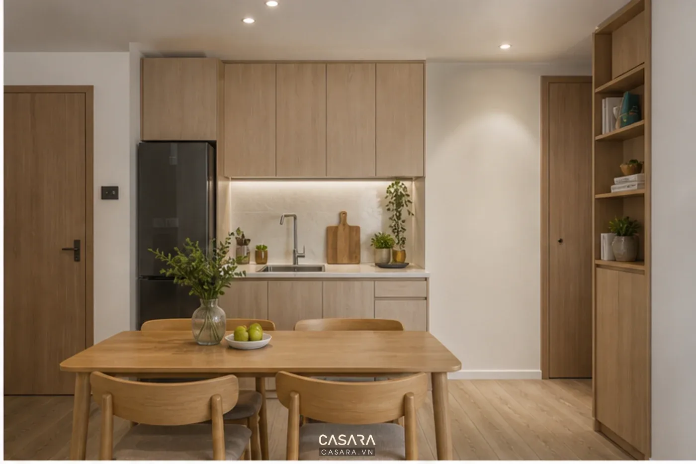 Bếp ăn nhỏ trong nhà 40m2 dùng tủ gọn và bàn ăn sát khu bếp