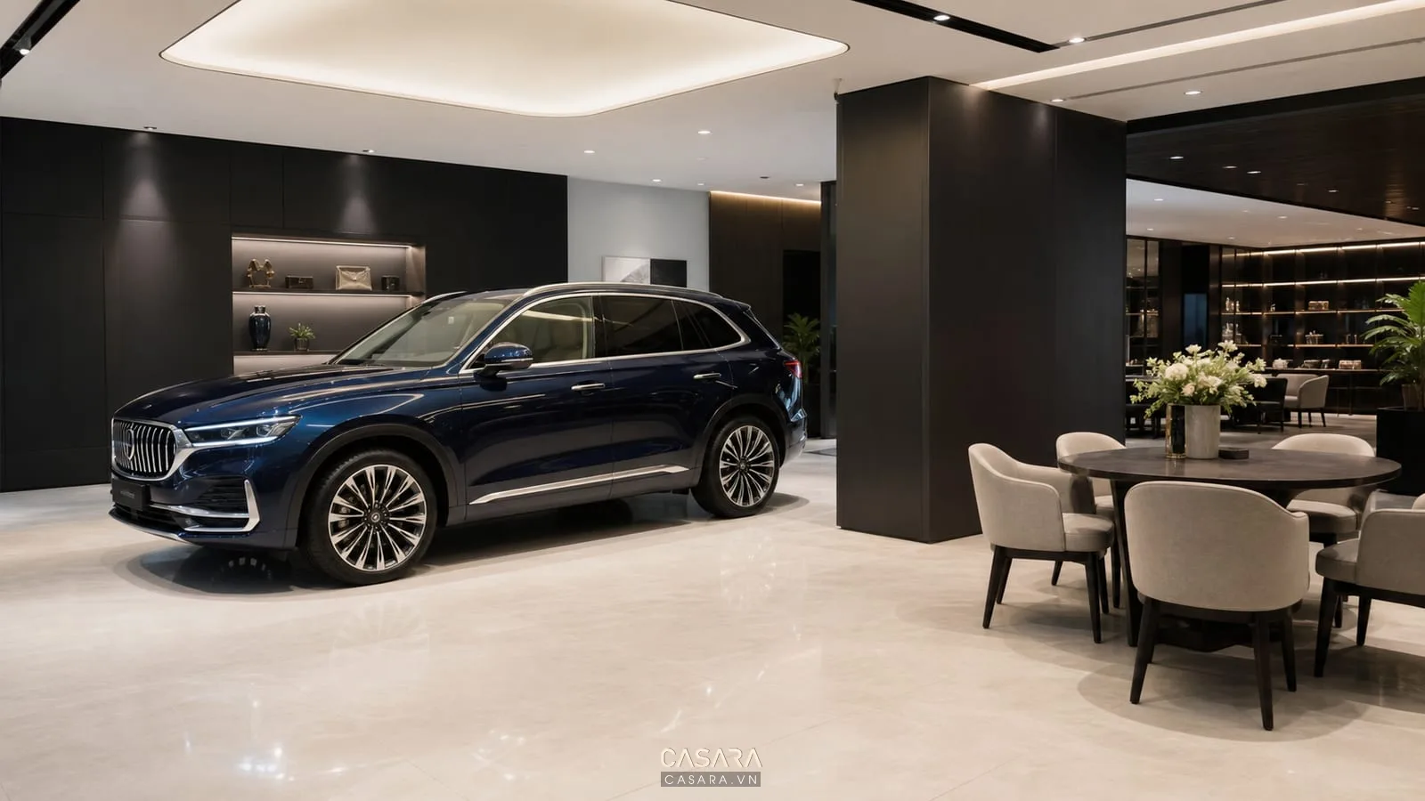 Xe ô tô trưng bày trong showroom cao cấp với lối đi rộng và bàn tư vấn