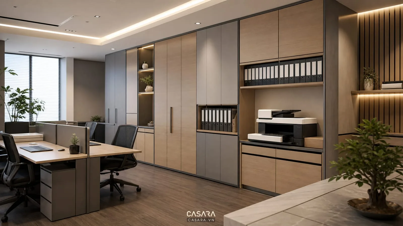 Văn phòng hiện đại gọn gàng với tủ lưu trữ âm tường và hệ dây điện ẩn
