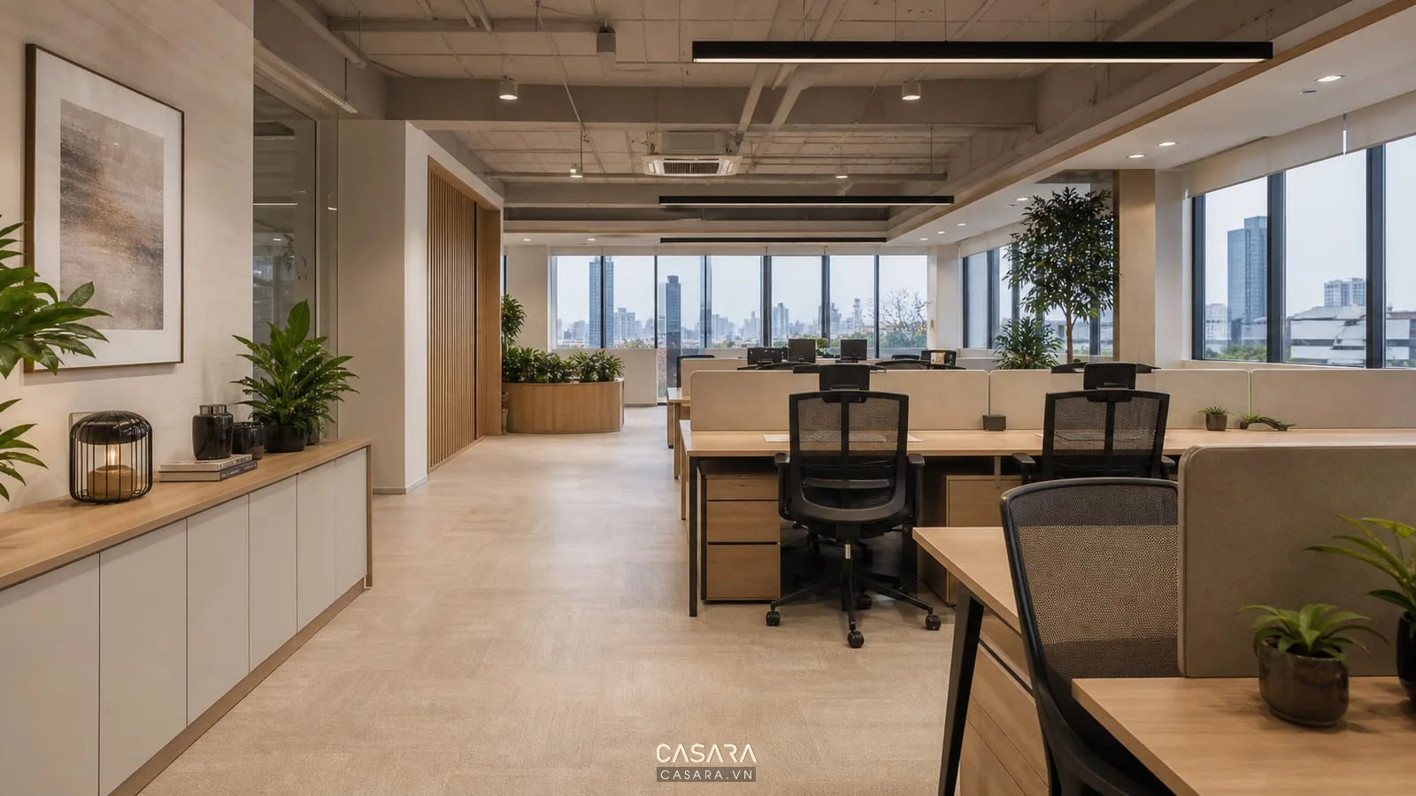 Thiết kế văn phòng 50m2 với cụm bàn làm việc và tủ lưu trữ thấp