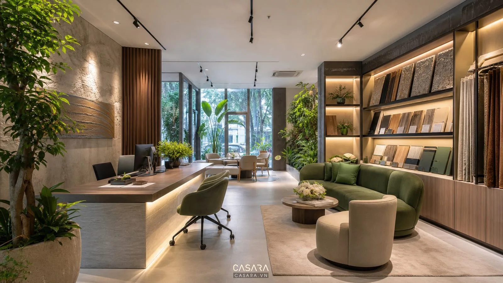 thiết kế showroom văn phòng xanh với khu tiếp khách và cây xanh