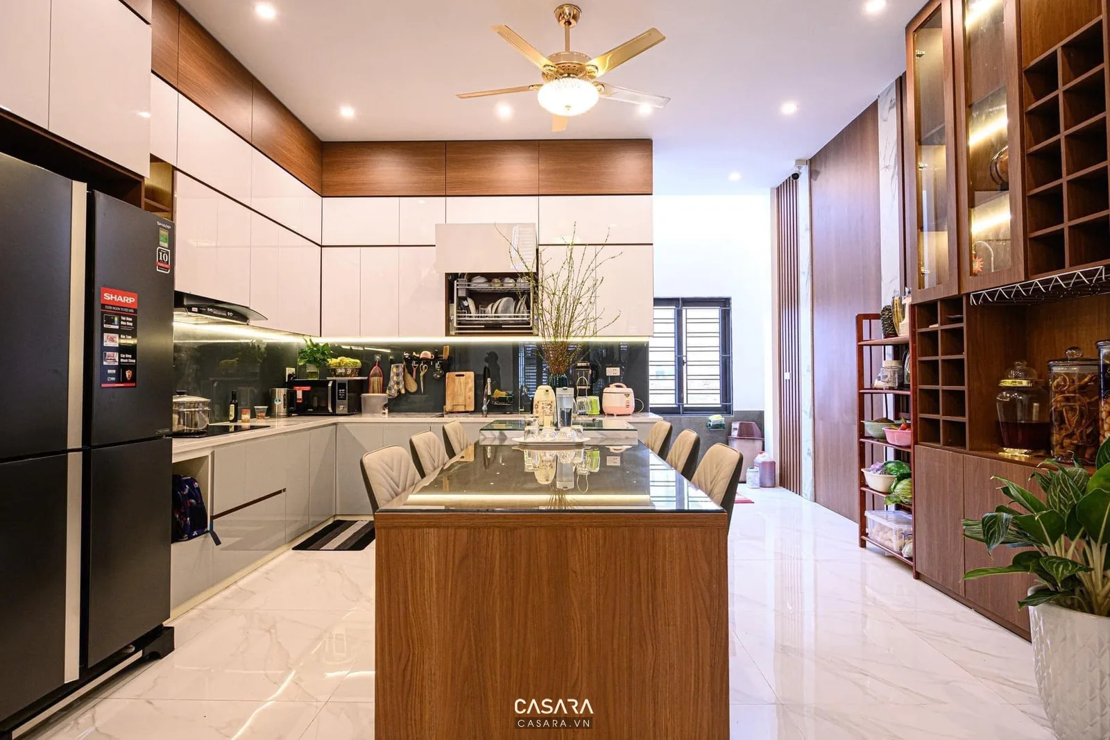 thiết kế chung cư 100m2 3 phòng ngủ với phòng khách bếp mở hiện đại