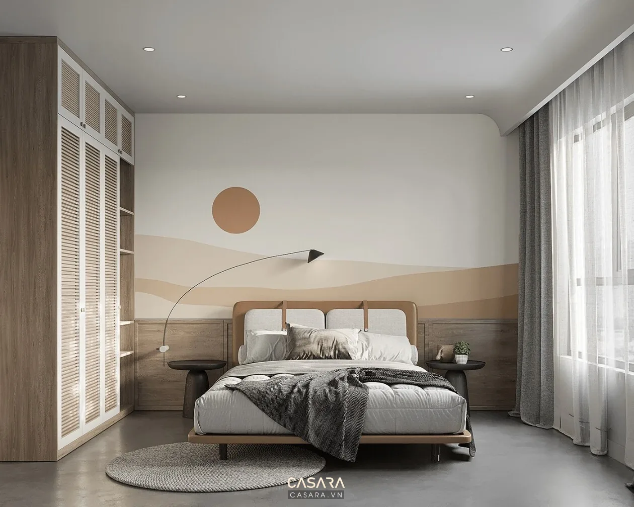 Đầu giường khung gỗ đặt trước mảng ốp ngang và tường sơn họa tiết