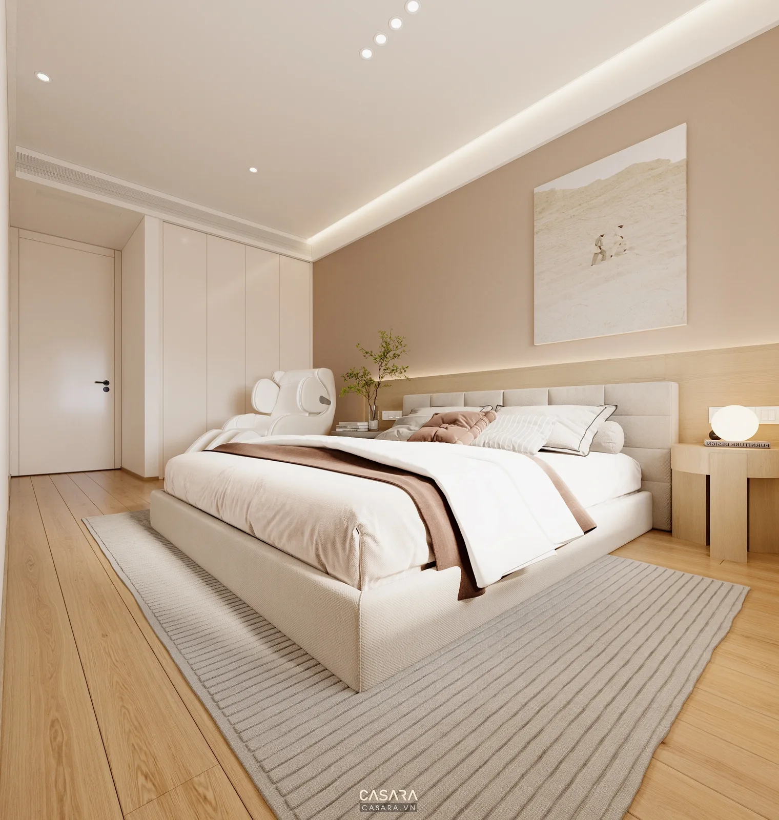 Phòng ngủ master trong căn hộ 2 phòng ngủ 70m2 với giường bọc nệm và tủ áo kịch trần