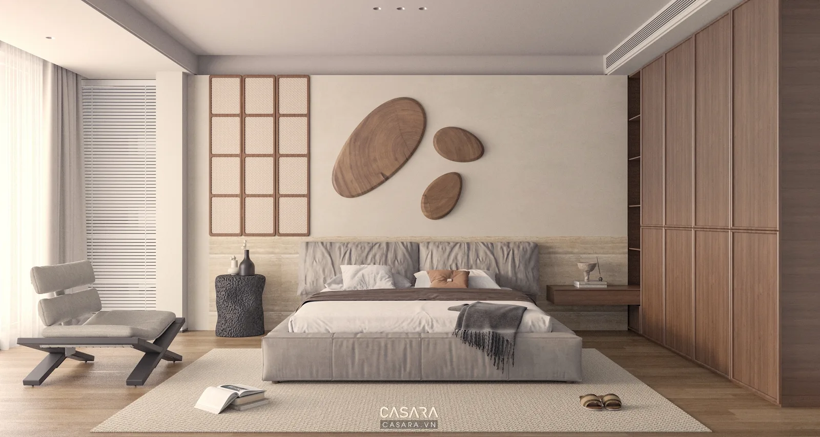 Nhà ở phong cách Địa Trung Hải với phòng ngủ đầu giường vòm ga linen be tủ áo gỗ sáng rèm mỏng và đèn ngủ ấm