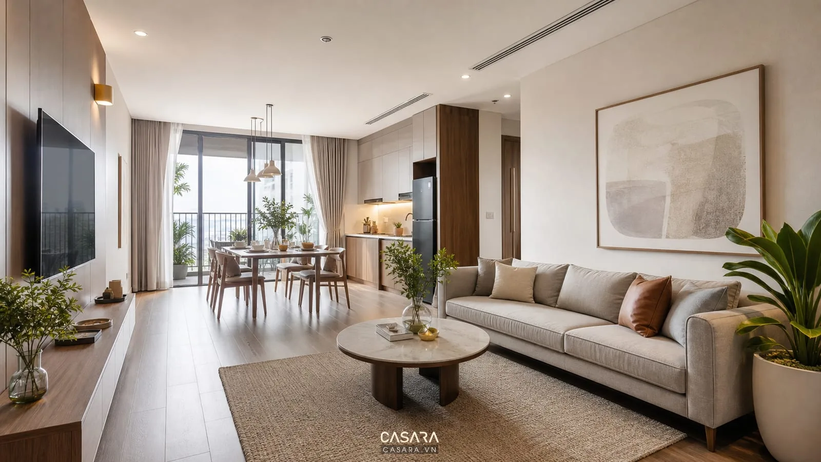 Phòng khách căn hộ liên thông bếp với sofa chữ I và lối đi thoáng