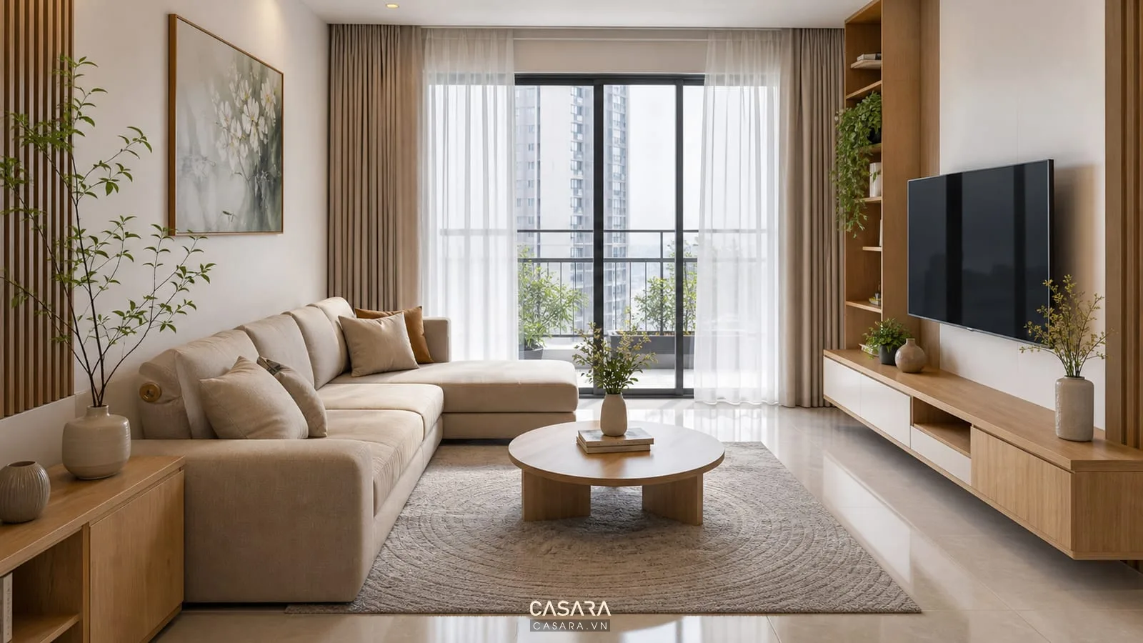 Thiết kế phòng khách chung cư 70m2 với sofa chữ L màu be bàn trà tròn tủ tivi và rèm ban công