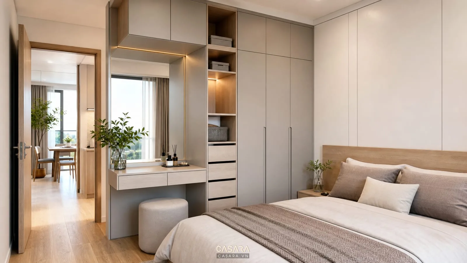 Hệ tủ áo kịch trần và bàn trang điểm trong phòng ngủ chung cư
