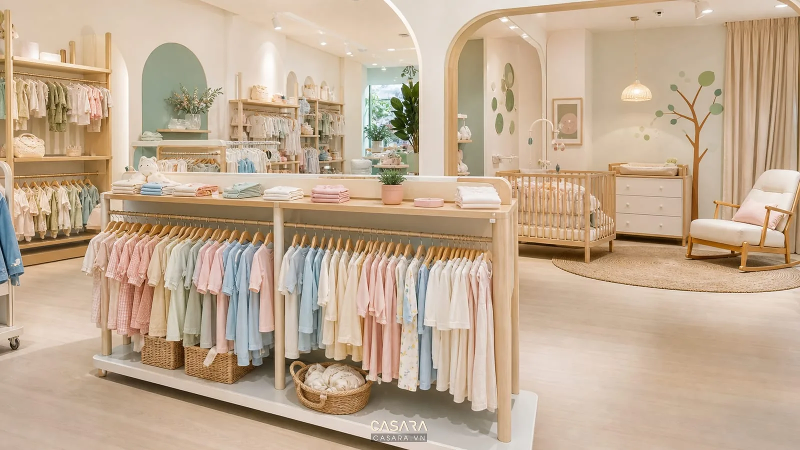 shop mẹ và bé đẹp có khu quần áo trẻ em màu pastel và gỗ sáng