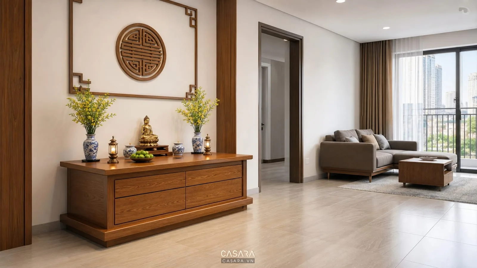 Tủ thờ chung cư thấp bằng gỗ có ngăn kéo kín và lối đi thông thoáng