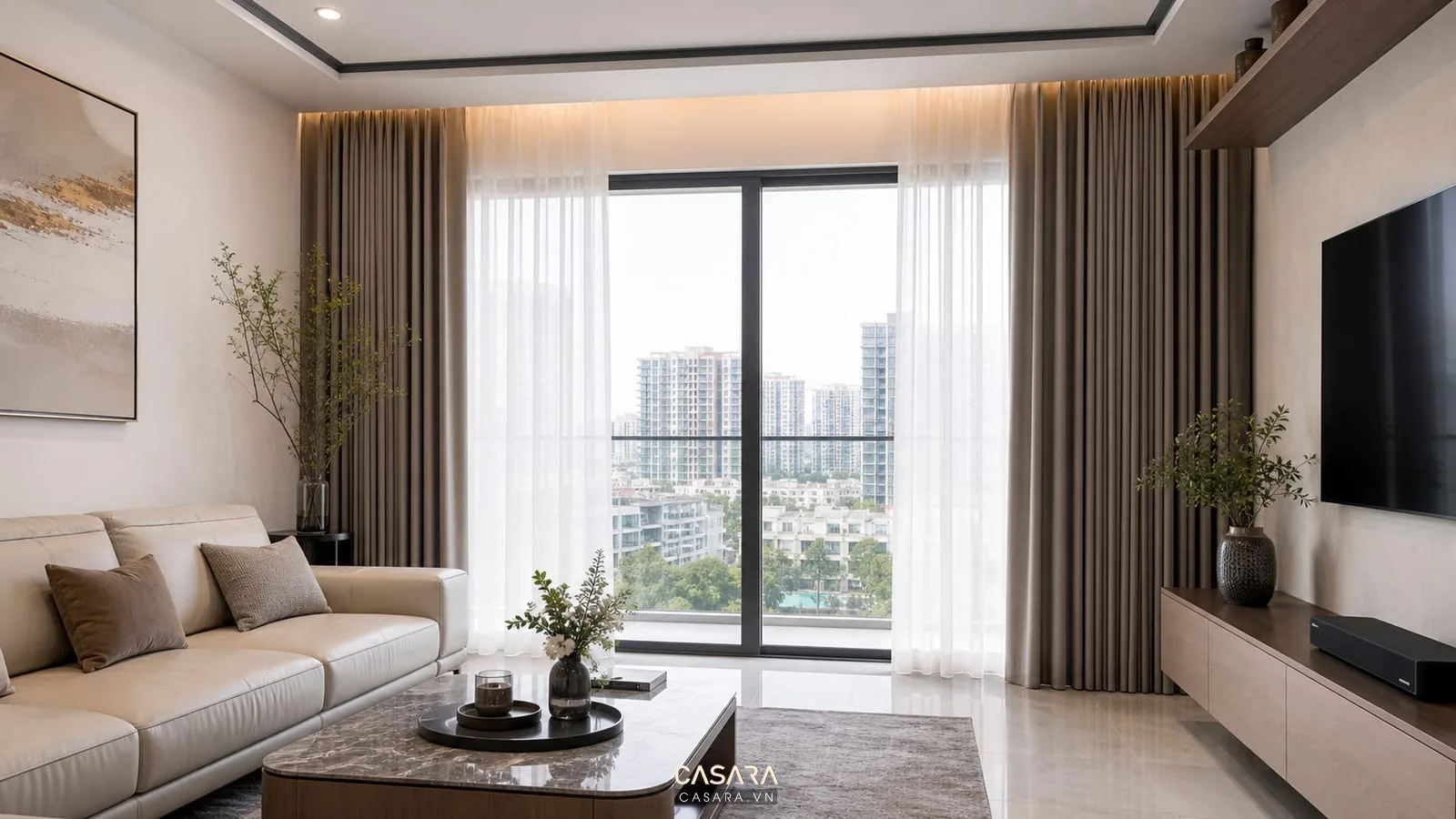 thi công rèm cửa chung cư tại cửa sổ phòng khách với rèm hai lớp ray âm trần cửa sổ kính lớn sofa và bàn trà