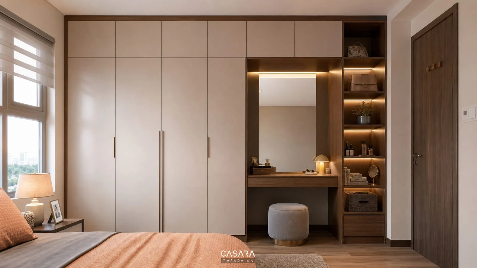 Tủ áo phòng ngủ chung cư Five Star Kim Giang kịch trần kết hợp bàn trang điểm và kệ mở