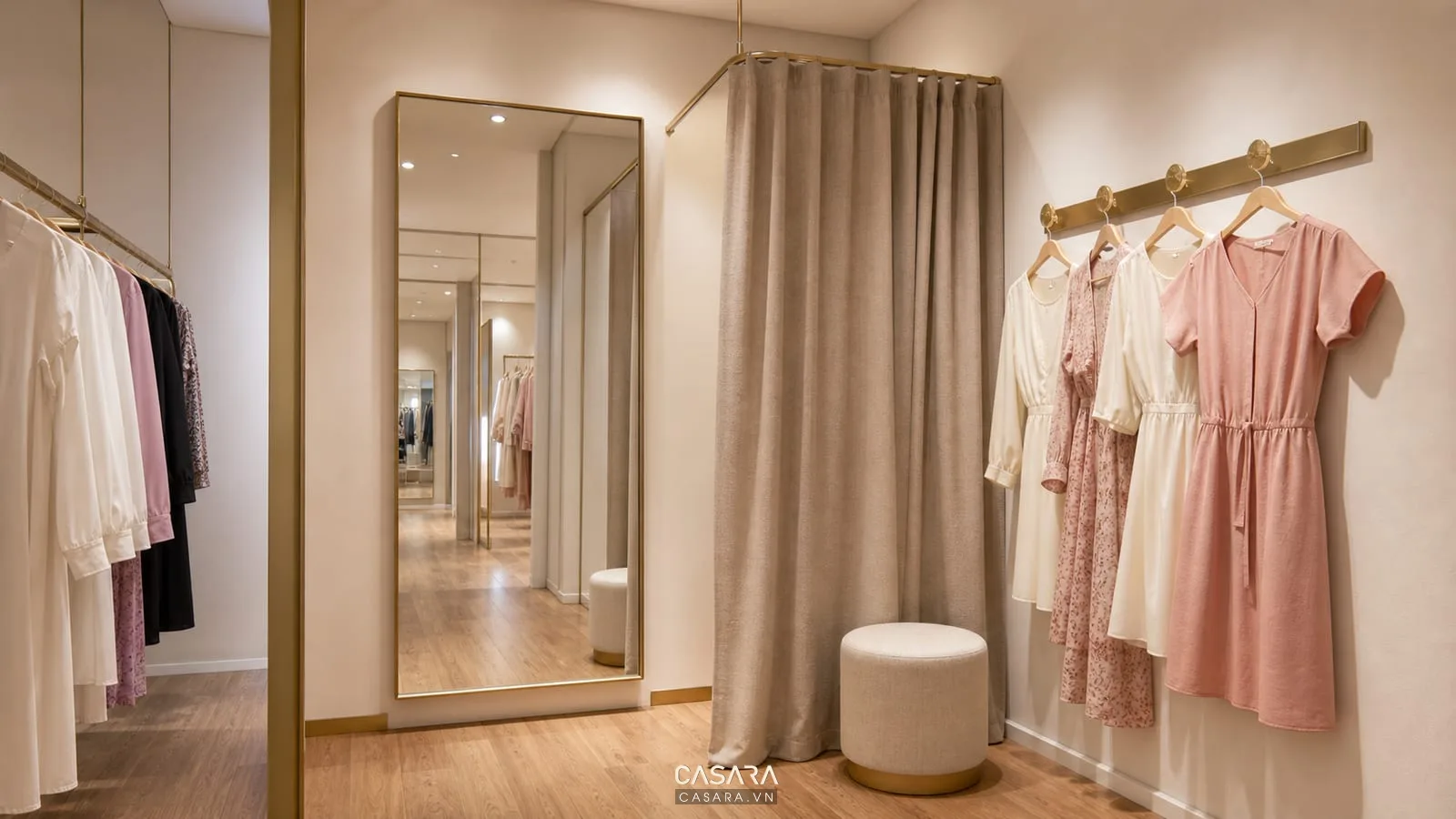 Mẫu thiết kế shop quần áo nữ boutique với váy áo treo theo bộ sưu tập kệ kim loại và gương đứng
