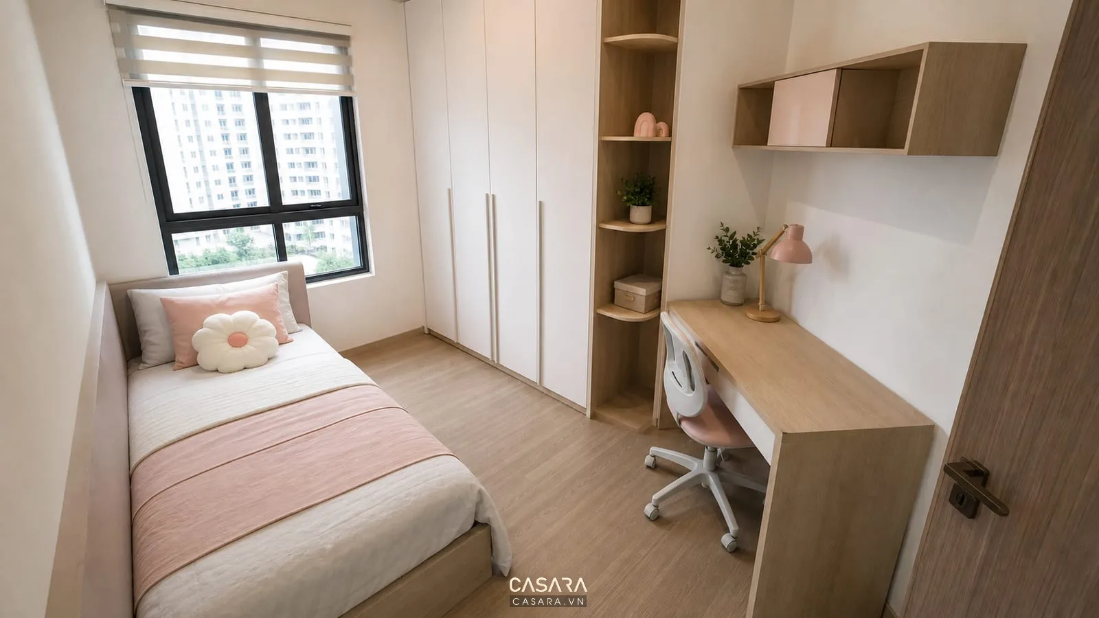 phòng ngủ nhỏ trang trí gọn với giường vừa kích thước và tủ áo phẳng