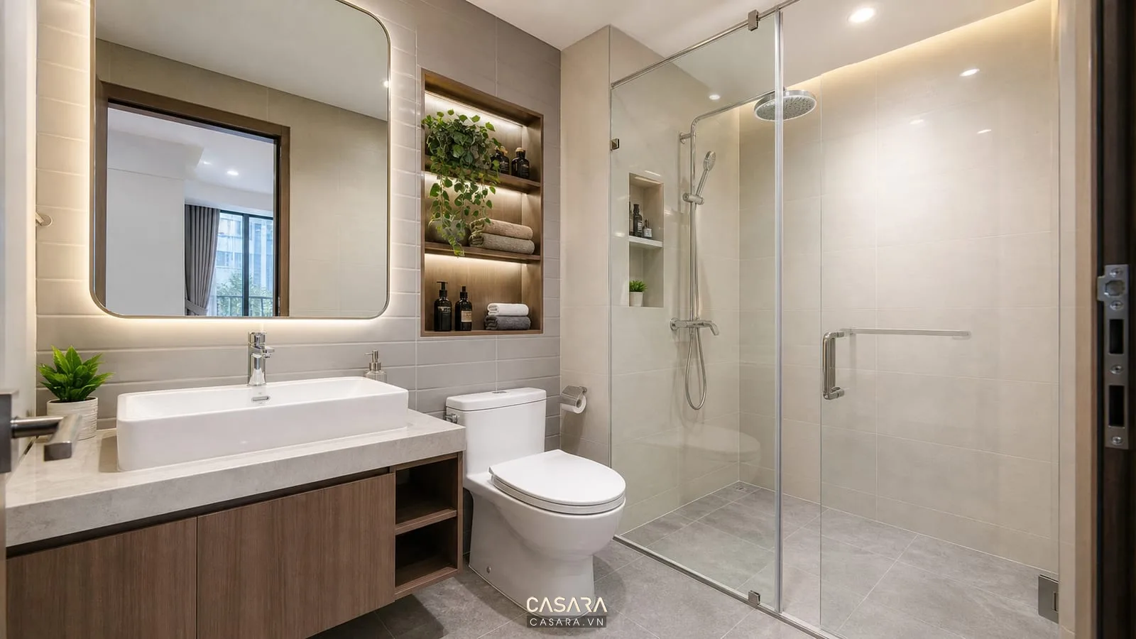 Thiết kế nhà vệ sinh chung cư với lavabo vách kính tắm và gạch sáng màu